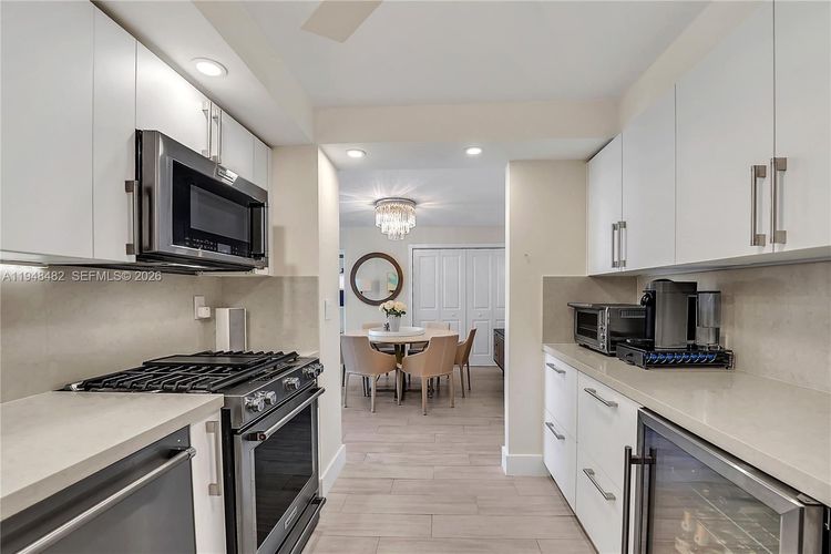 Parker Plaza Estates #410 image #26