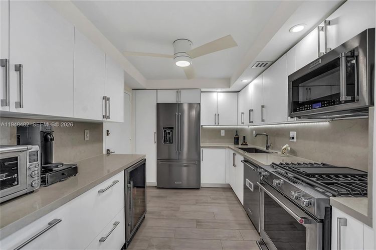 Parker Plaza Estates #410 image #31