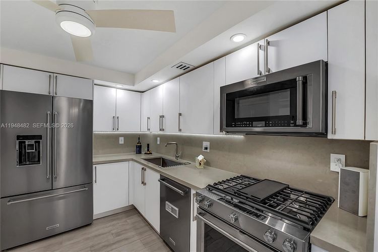 Parker Plaza Estates #410 image #33