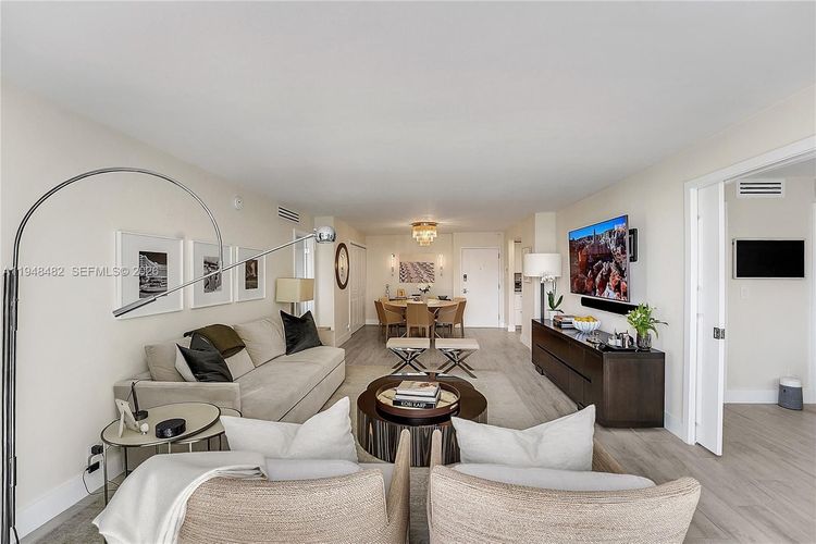 Parker Plaza Estates #410 image #6