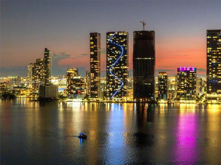 Aria Reserve South Tower #PH5801 image #81