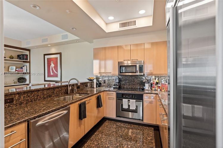 Ritz-Carlton Coconut Grove #PH-2203 image #41