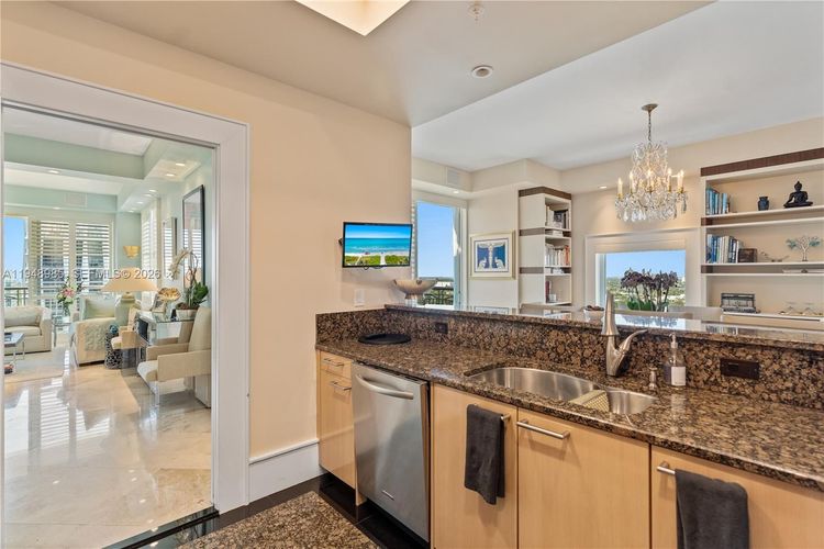 Ritz-Carlton Coconut Grove #PH-2203 image #44