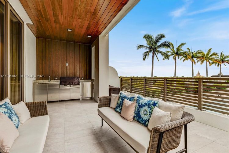 Villa Valencia #604 image #14