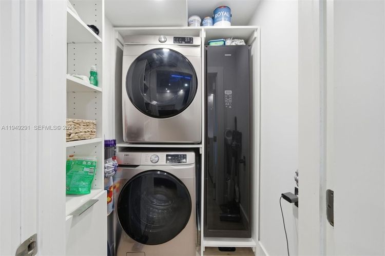 Roney Palace #1429 image #10