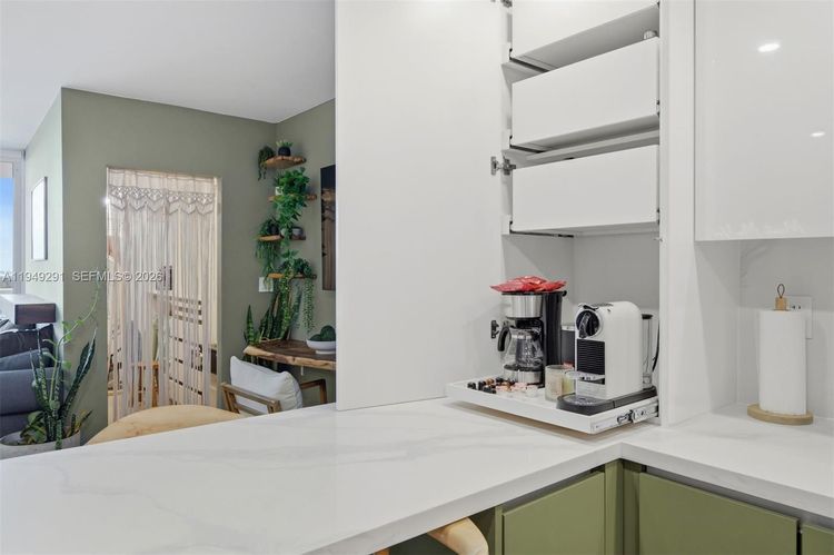 Roney Palace #1429 image #15