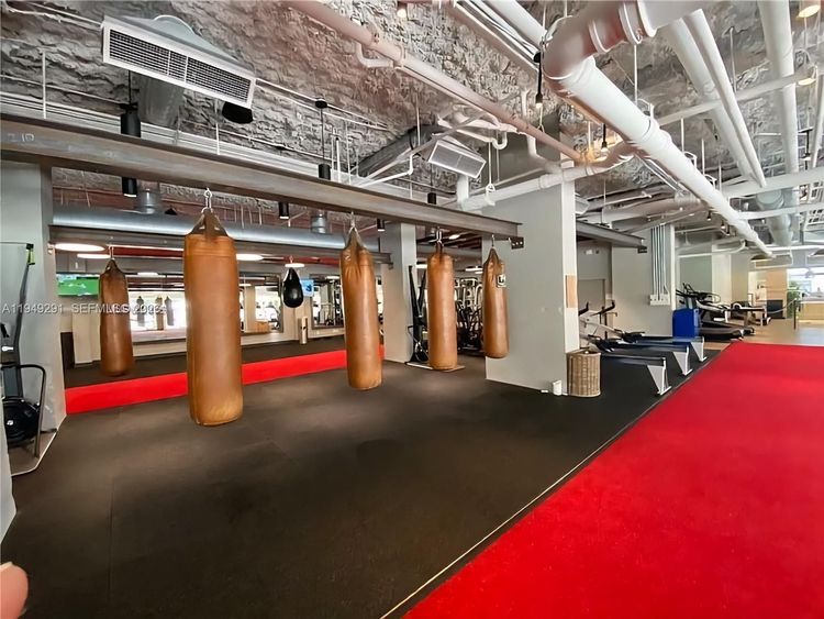 Roney Palace #1429 image #40