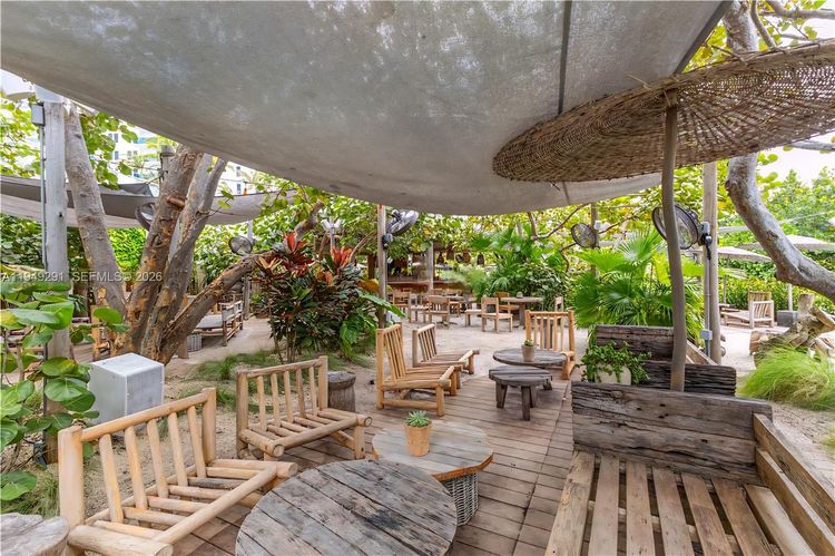 Roney Palace #1429 image #45