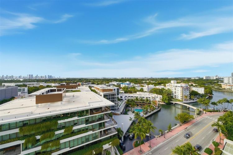 Roney Palace #1429 image #7