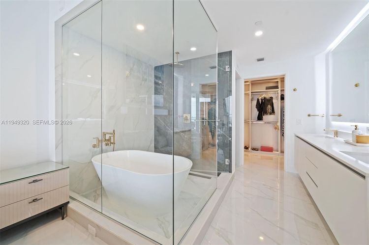 Aria Reserve South Tower #505 image #12