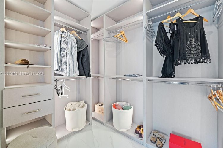 Aria Reserve South Tower #505 image #14