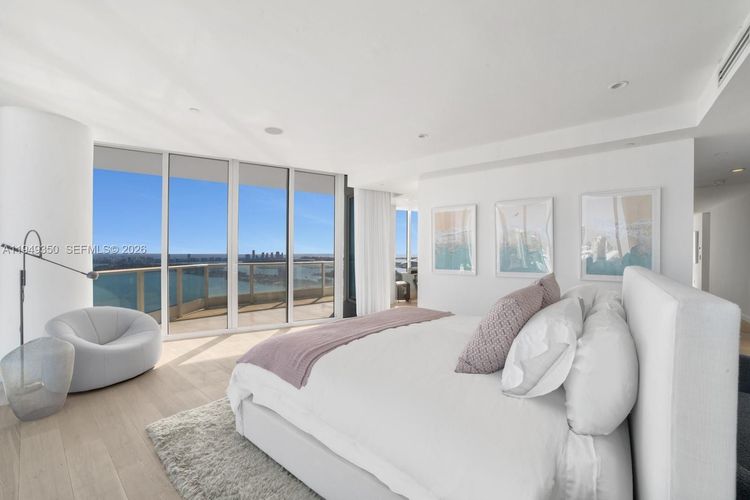 Paramount Bay #PH4302 image #18