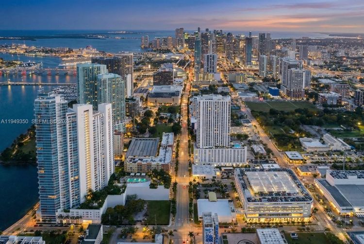 Paramount Bay #PH4302 image #48