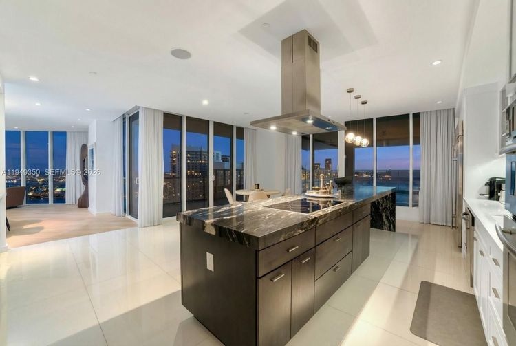 Paramount Bay #PH4302 image #52