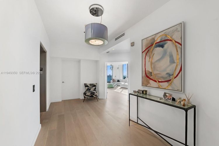 Paramount Bay #PH4302 image #6