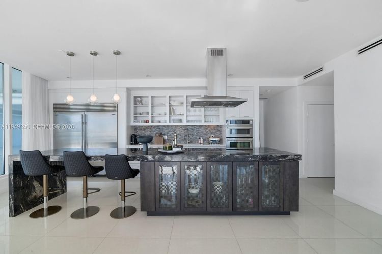 Paramount Bay #PH4302 image #9