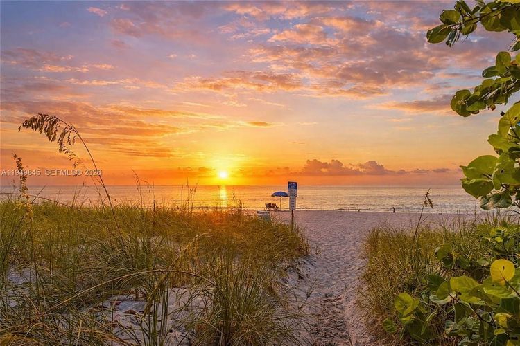 The Shore Club #TH-B image #33