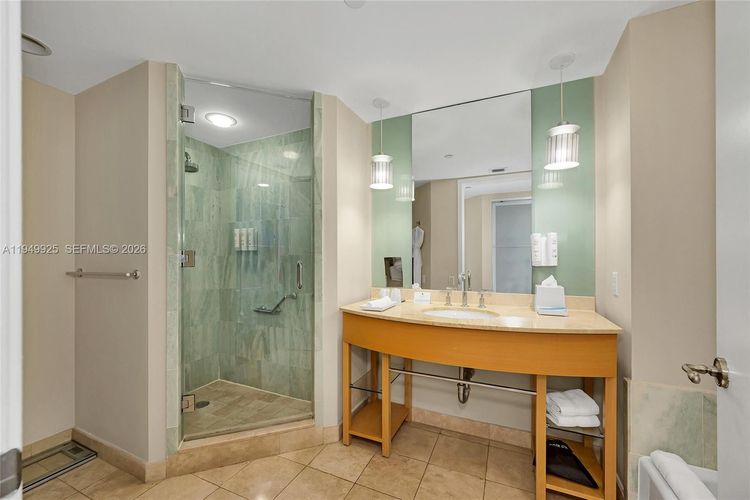 Marenas Resort #1601 image #22