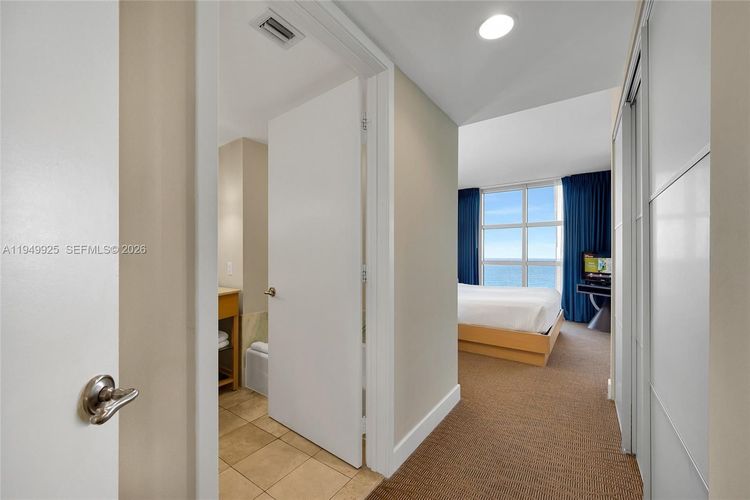 Marenas Resort #1601 image #23