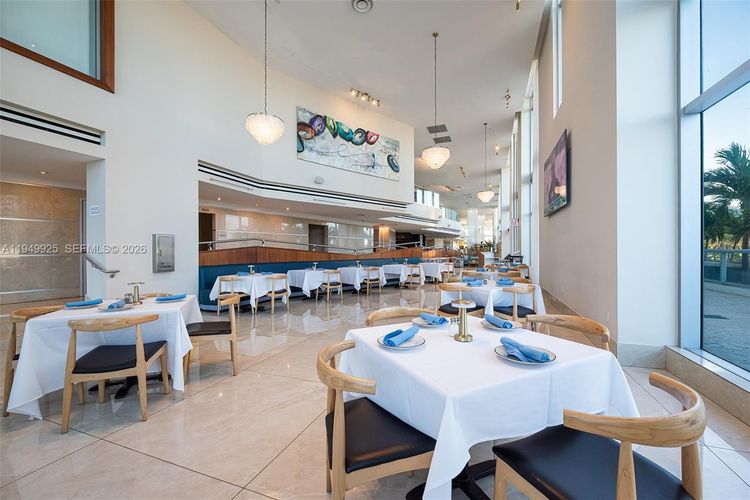 Marenas Resort #1601 image #32