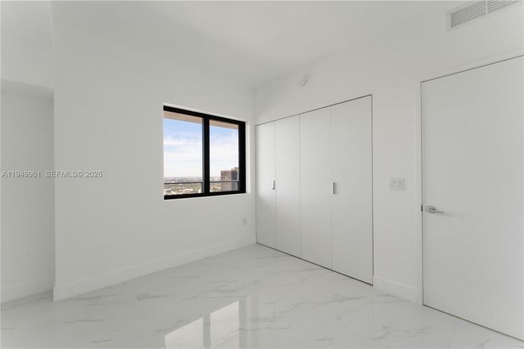 Aria Reserve South Tower #4503 image #25