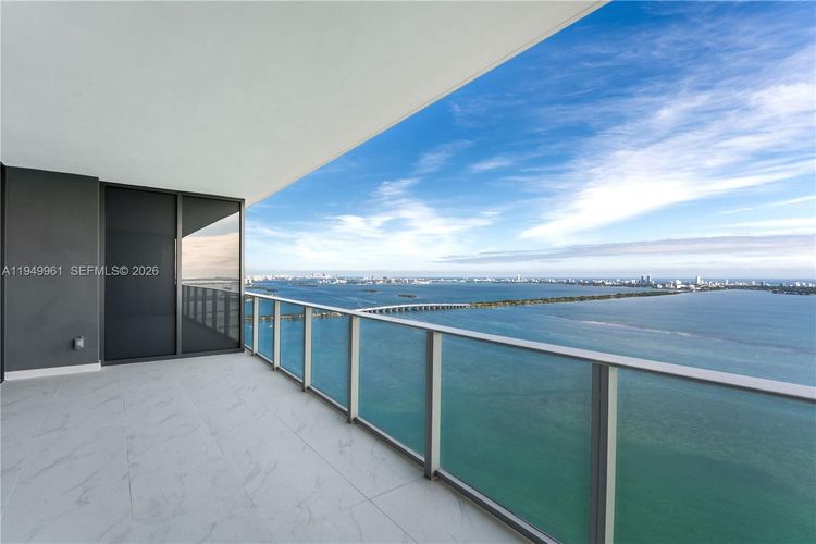 Aria Reserve South Tower #4503 image #32