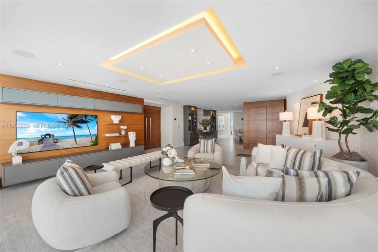 Murano at Portofino #2802 image #8