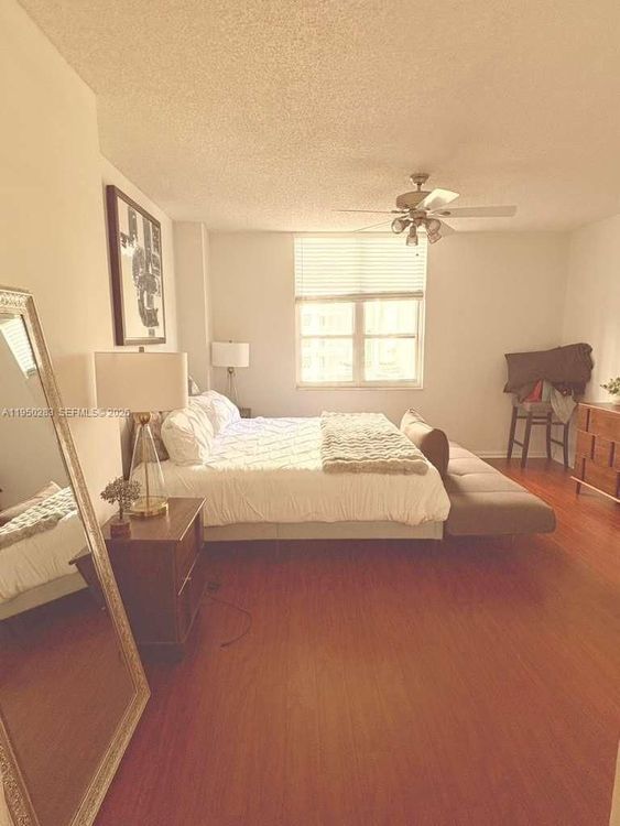 Courvoisier Courts #1105 image #21