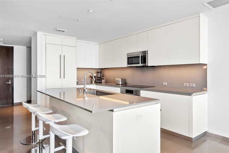 Reach Brickell City Centre #3703 image #12