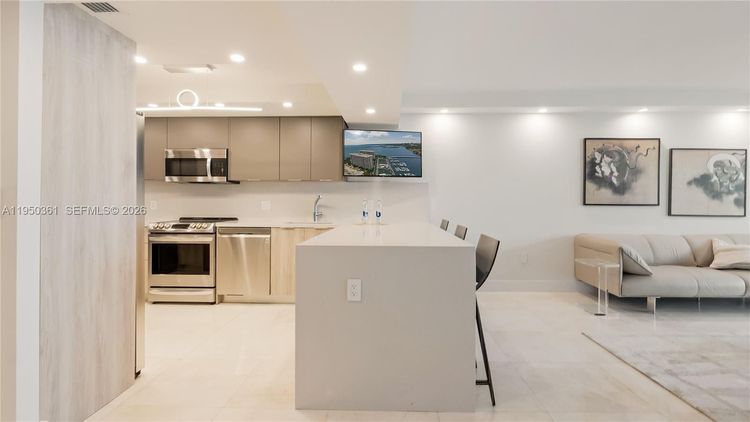 Three Grove Isle Condo #C1407 image #13
