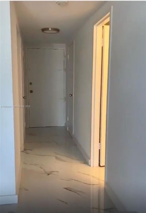 Kennedy House #2L image #14