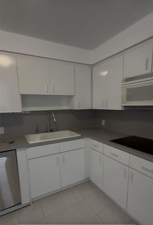 Costa Bella #1604 image #13