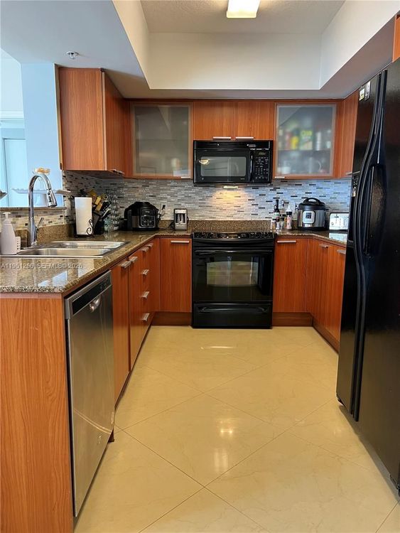 La Perla #2109 image #6