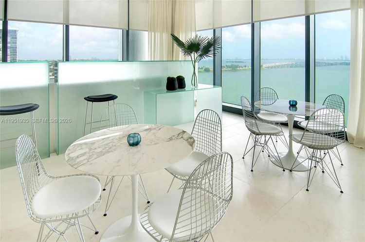 One Paraiso #1701 image #44