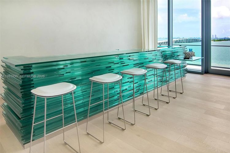 One Paraiso #1701 image #47