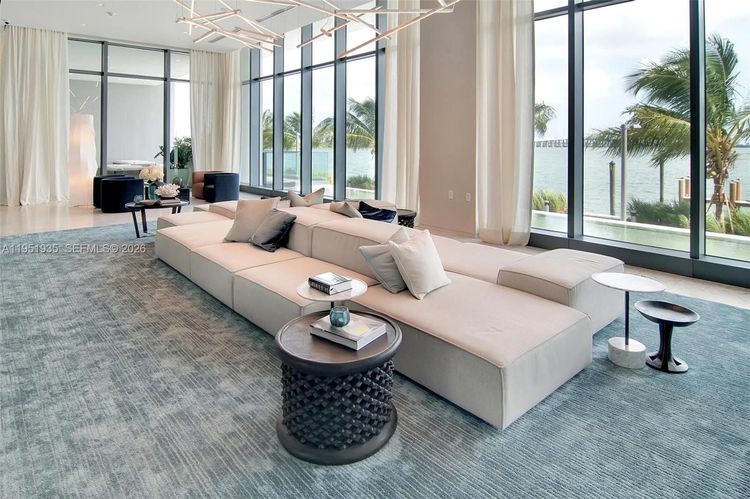 One Paraiso #1701 image #53