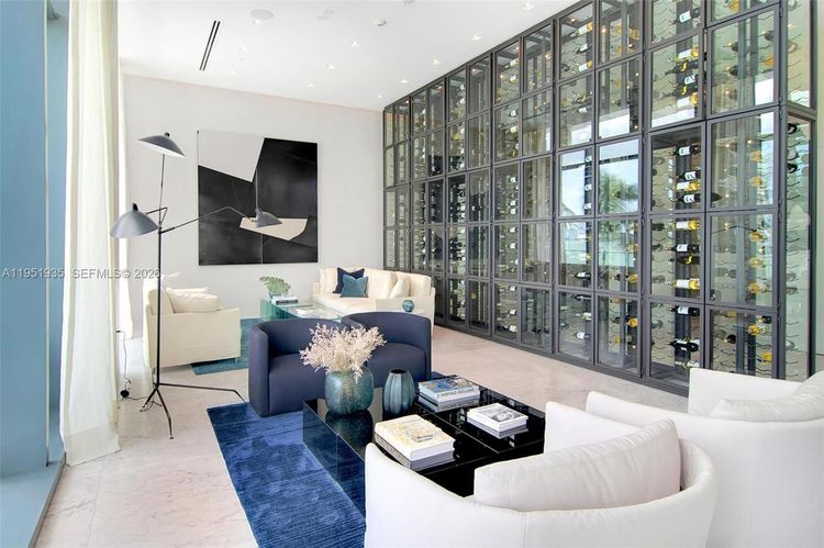 One Paraiso #1701 image #60