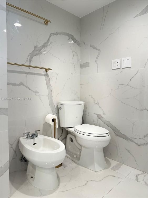 Towers of Quayside Condo #4 #1704 image #13