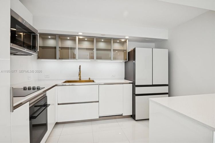 Towers of Quayside Condo #4 #1704 image #17