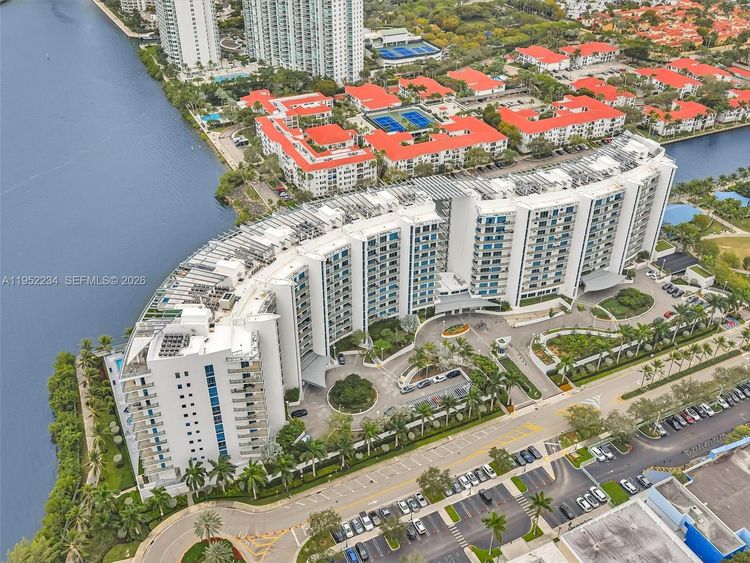 Echo Aventura #718 image #45