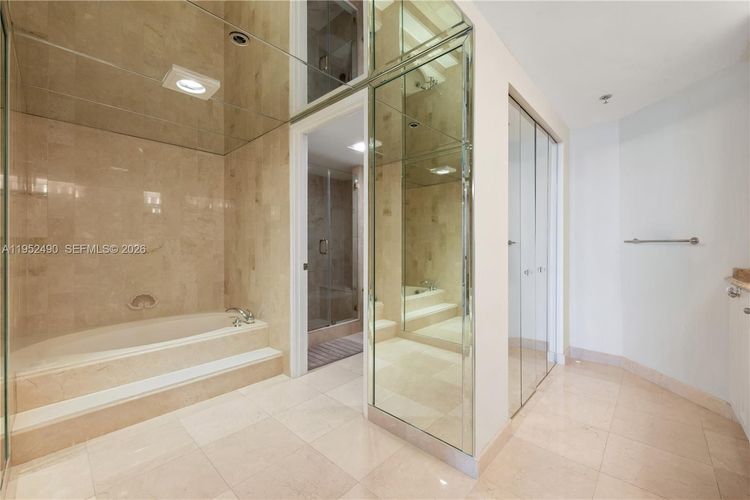 Key Colony II Ocean Sound #806 image #16