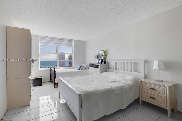 Winston Towers #2018 image #17