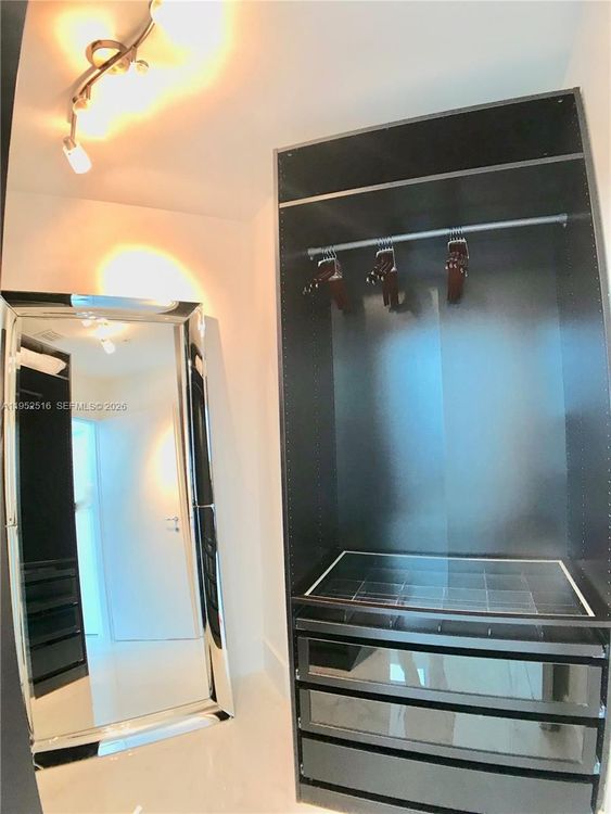 Continuum II North #LOFT4 image #7