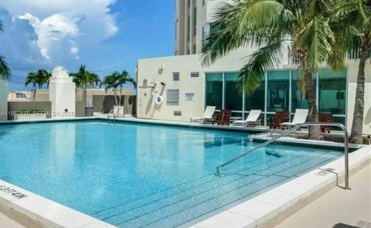 Metropolis at Dadeland #1105 image #23