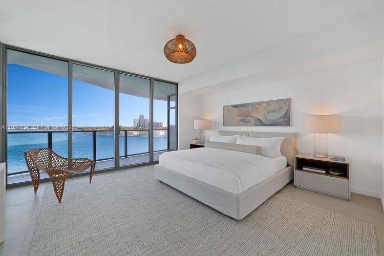 Onda Residences #701 image #10