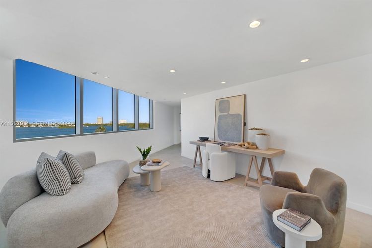 Onda Residences #701 image #20