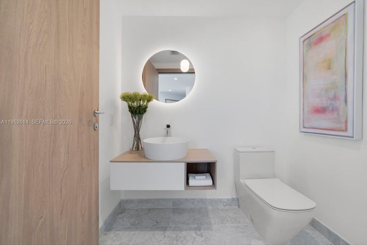 Onda Residences #701 image #22