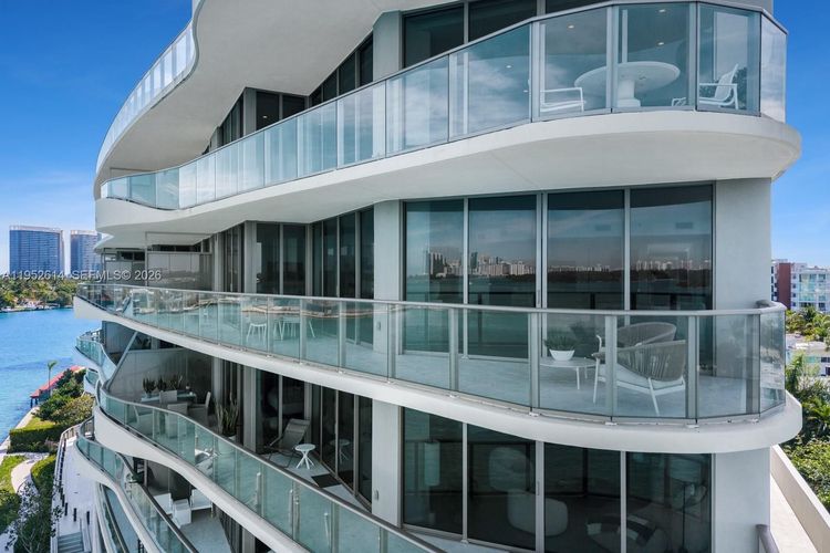 Onda Residences #701 image #26