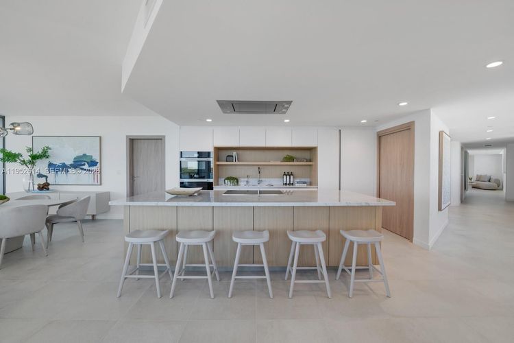 Onda Residences #701 image #7