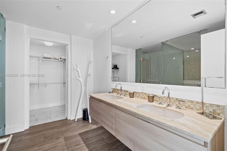 Biscayne Beach #4104 image #16